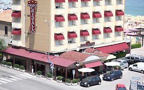 Hotel Cristallo